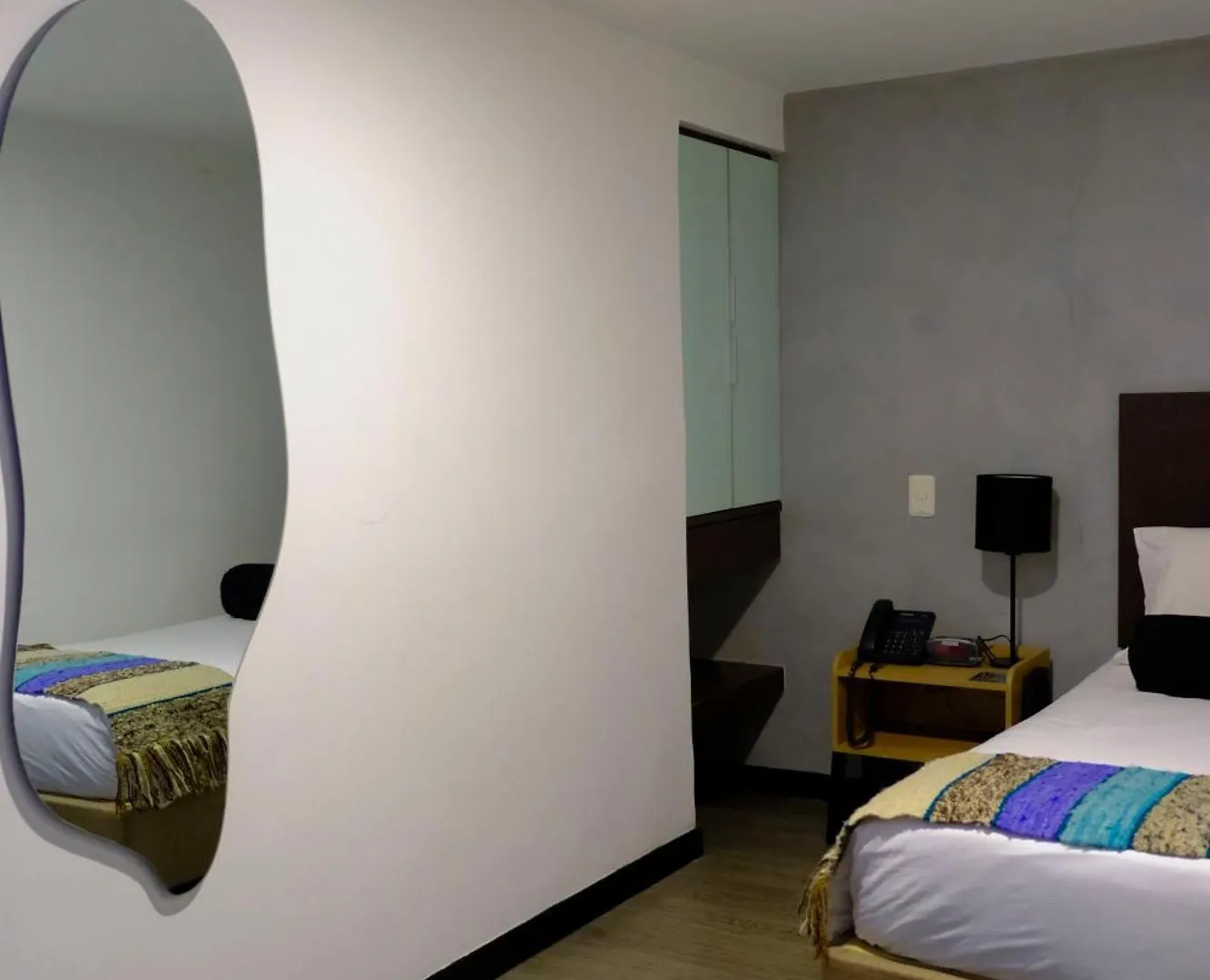 ***  Hotel Dc Feria Bogota Colombia